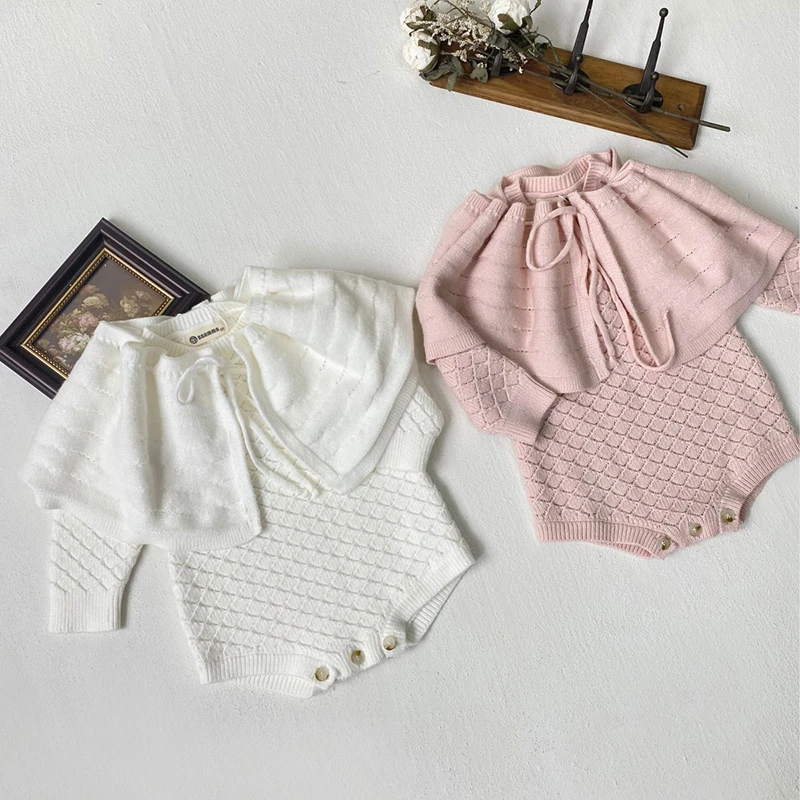 Baby Clothing Outlet - 신생아 여아 바디 수트 + 숄